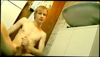 Video 1012543404: amateur webcam solo, solo gay amateur, male solo webcam, bathroom wank, wanking cute, blonde wanks