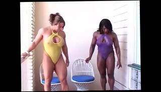 Video 1212422375: muscle lesbian, bikini, muscle clit