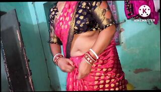 Watch the video about Hot sexi bhabhi ki sari show