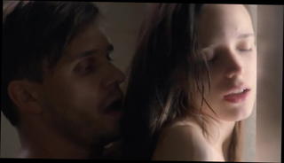 Watch the video about Stacy Martin Filme Nifomaniaca 2013