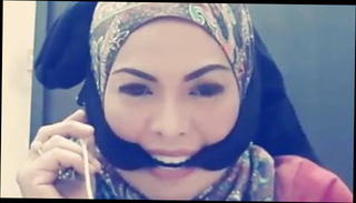 Watch the video about Tudung Smule Gagged