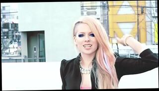 Video 178762015: avril lavigne