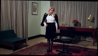 Video 1425953001: mary millington, straight british, straight blonde