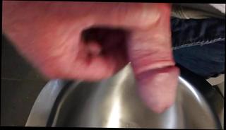 Video 328944901: pee cum, pee gay, amateur pee, pee handjob, pee hd