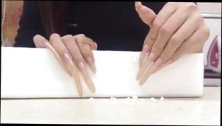 Video 180311301: fingering straight, finger nails