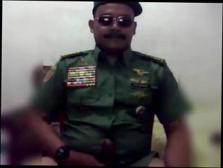 Video 251954304: amateur gay daddy, webcam masturbation gay, daddy handjob, military daddy, daddys office, hot daddy