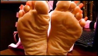 Video 122149801: sexi foot goddess, foot fetish soles, straight foot, goddess red, long foot, wide sexy