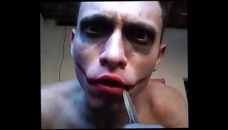 Watch the video about Coringa fudendo gostoso