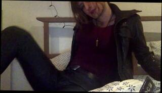 Video 1271022503: smoking fetish solo, solo amateur trans, pants solo, fetish smoker