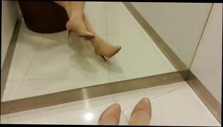 Video 197620001: pantyhose pumping, crossdresser pumping, gay pantyhose, pumps teaser, man pumps