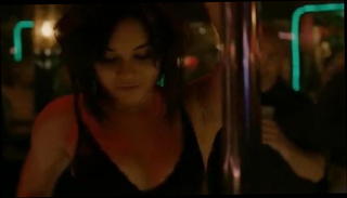 Watch the video about Vanessa Hudgens - The Frozen Ground 02