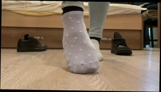 Video 1619670013: feet pov, feet solo, solo male pov, feet thighs, amateur feet, black solo amateur, amateur solo play, feet socks, feet jeans, cosplay feet, tights feet, pov 60fps, high pov