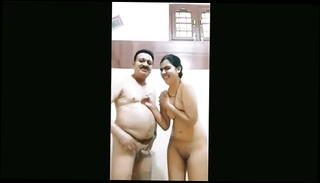 Watch the video about Unnao CO Sex MMS, Bathing with female police officer