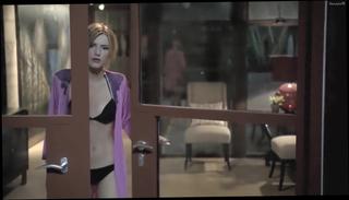 Video 259120104: bella thorne