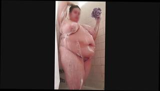 Watch the video about Soapy BBW showers