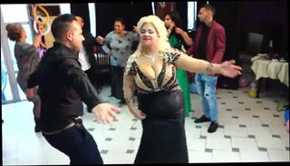 Video 1223547401: bust woman, straight woman, huge woman, woman dancing