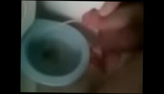 Video 28926405: solo male piss, boys pissing guys, big cock pee, pissing toilet, pissing huge, long pee, takes pee